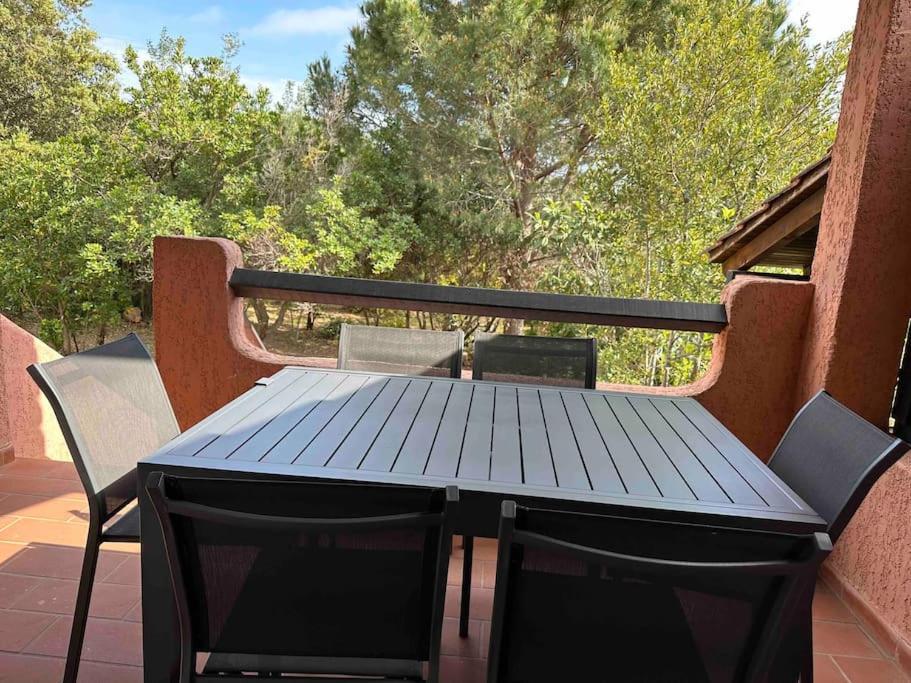 Appartement Marina Di Pinarello Mini 6 Personnes A 400 M De La Zonza